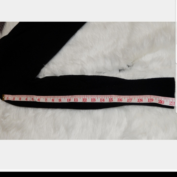 3/$20 ELLEN TRACY|Sweater Black S 100% Wool - Picture 5 of 7